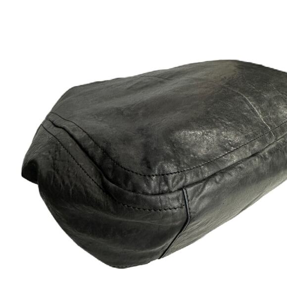 EUC Tory Burch Pyramid slouchy Large Black Leather Hobo Bag - Picture 5 of 15